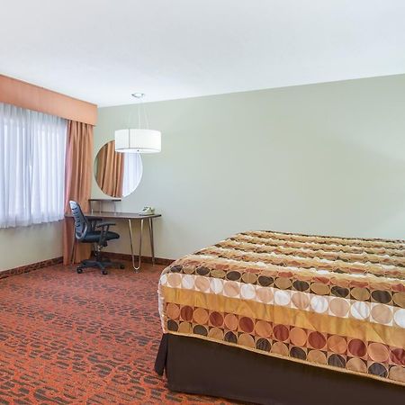 Motel Super 8 By Wyndham Portales Zewnętrze zdjęcie